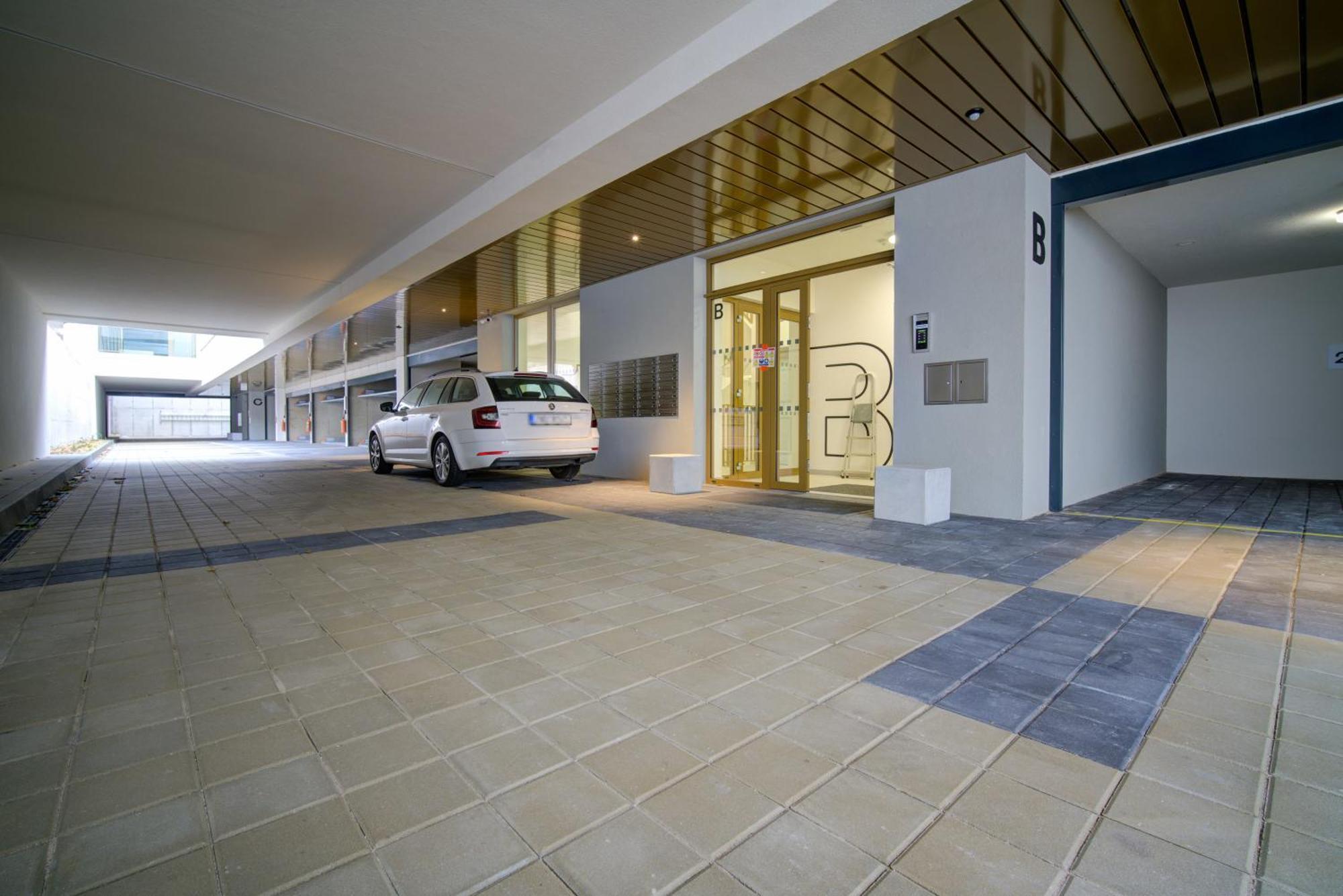 City Relax Apartments With Free Parking, 10 Mins Walk To City Centre Brno Bagian luar foto