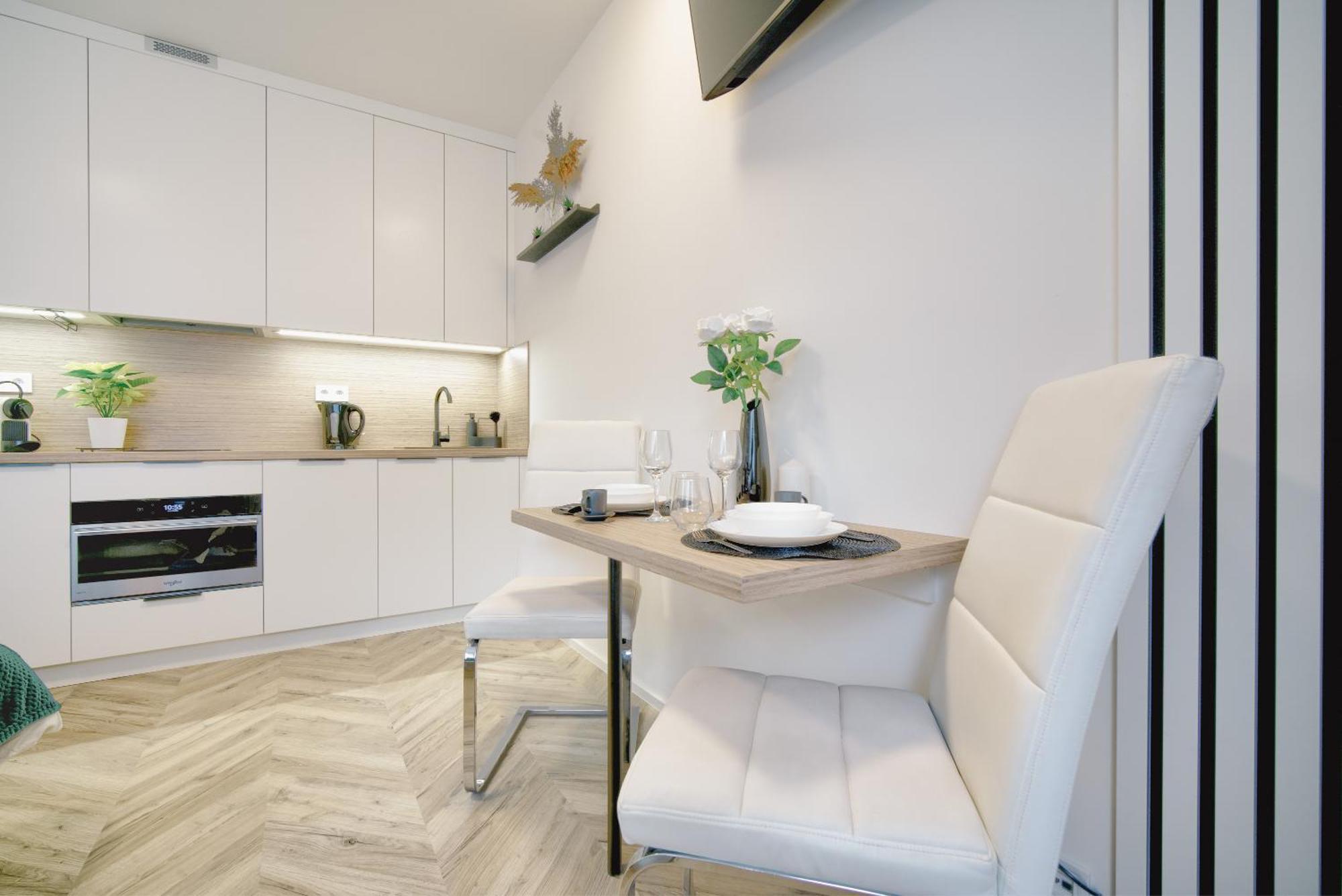 City Relax Apartments With Free Parking, 10 Mins Walk To City Centre Brno Bagian luar foto