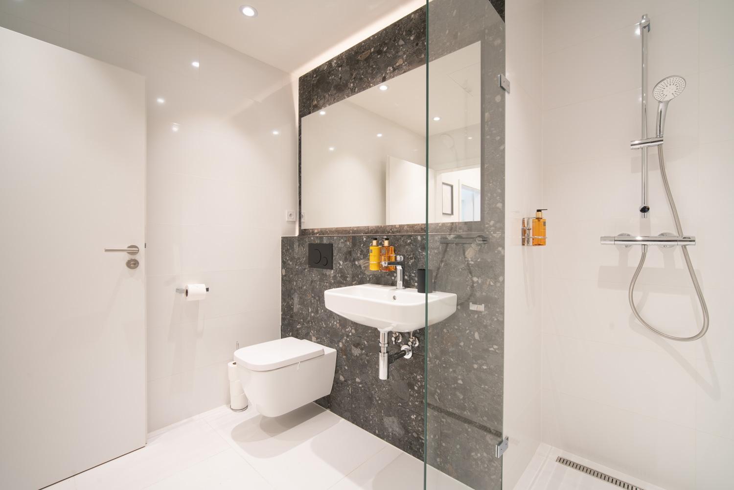 City Relax Apartments With Free Parking, 10 Mins Walk To City Centre Brno Bagian luar foto