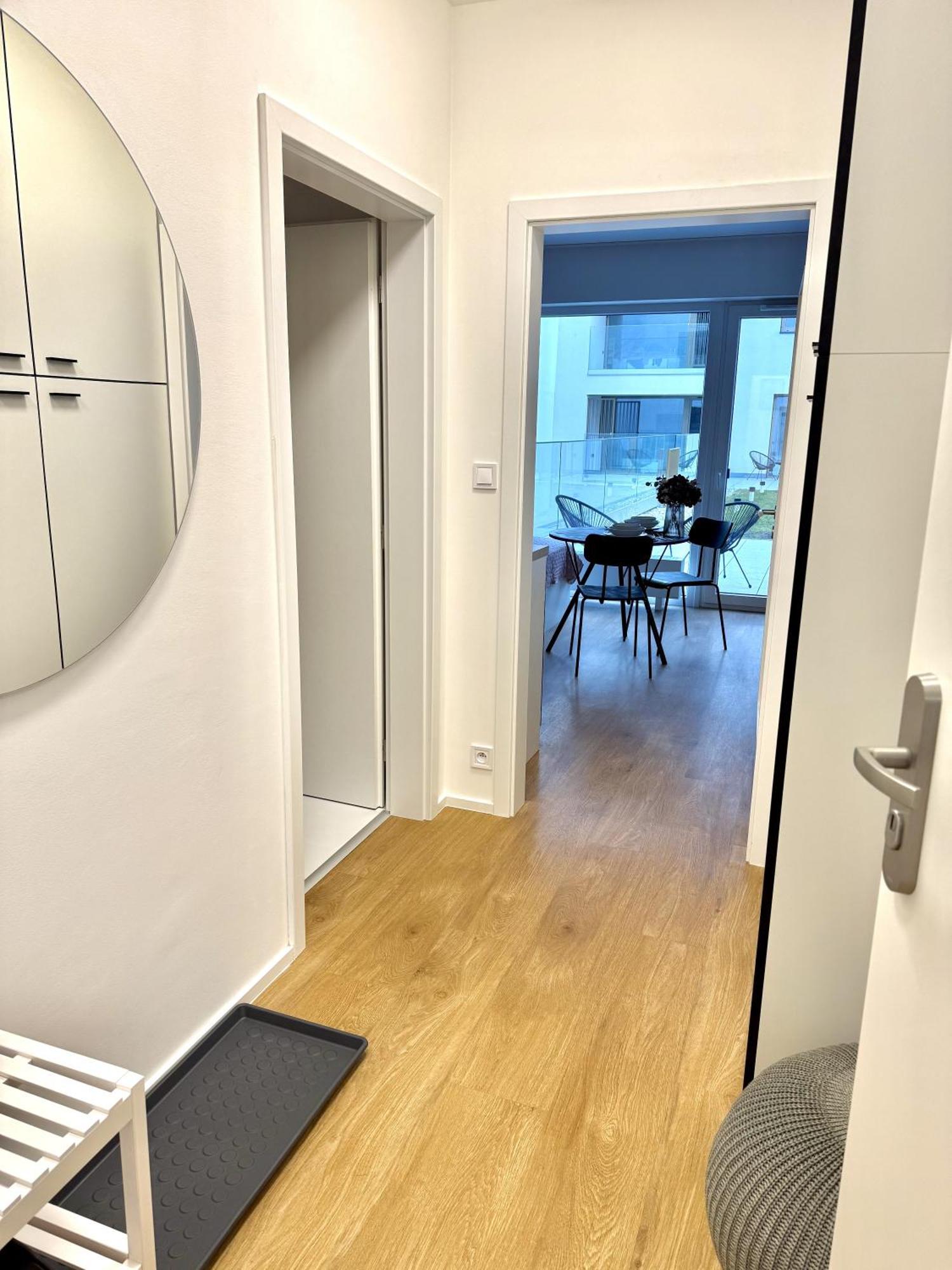 City Relax Apartments With Free Parking, 10 Mins Walk To City Centre Brno Bagian luar foto